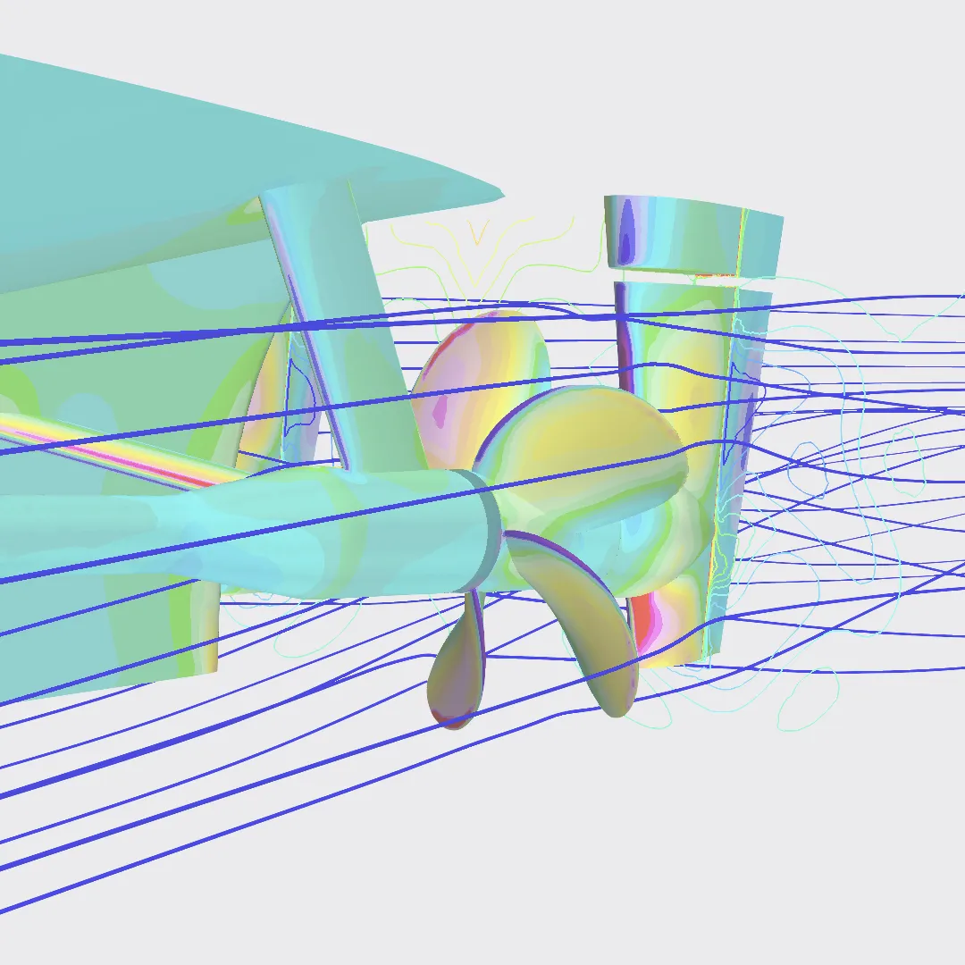 Voorbeeld van de CFD-analyse waarbij de hydrodynamische prestaties van de scheepsschroef en het scheepsroer in beeld wordt gebracht.